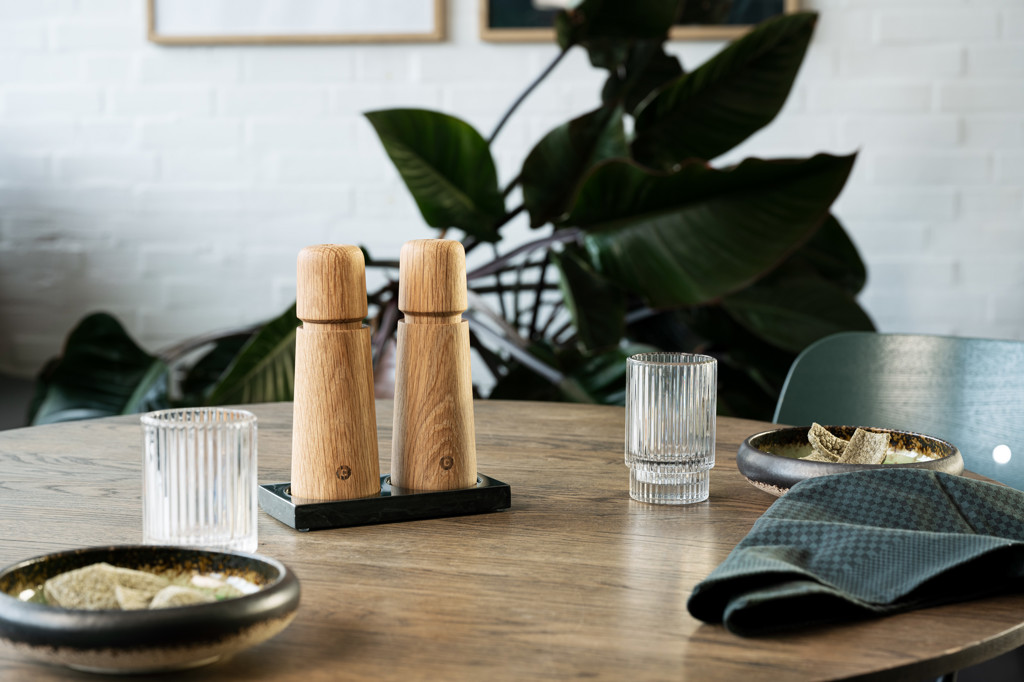 Stockholm / Gewürzmühlen-2er-Set / 17cm / Eiche