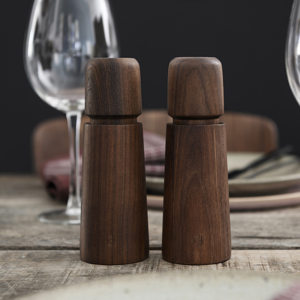 Stockholm / Gewürzmühle / 17cm / Walnuss